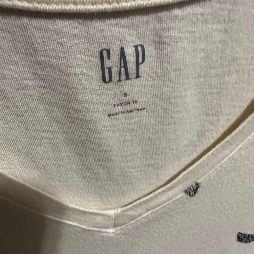 Shirt - Picture 2 of 2